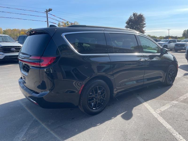 Chrysler Pacifica Touring-L 2022
