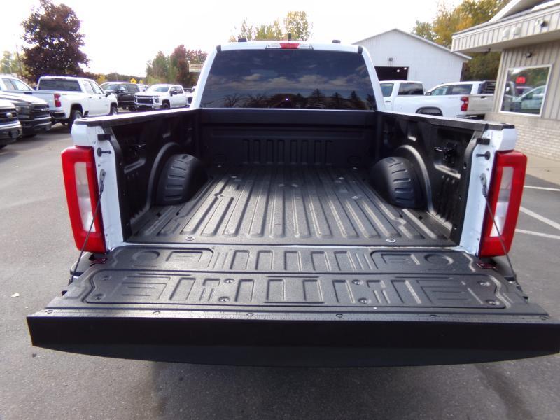 Ford F-250 SD XLT Crew Cab 4WD 2023