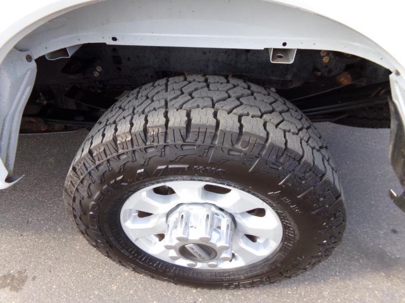 Ford F-250 SD XLT Crew Cab 4WD 2023