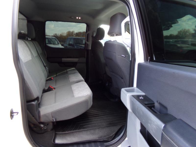 Ford F-250 SD XLT Crew Cab 4WD 2023