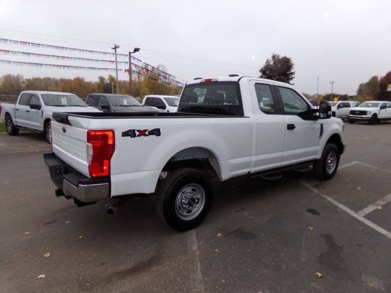 Ford F-250 SD XL SuperCab 4WD 2022