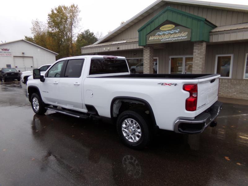 Chevrolet Silverado 3500HD LT Crew Cab Long Box 4WD 2025