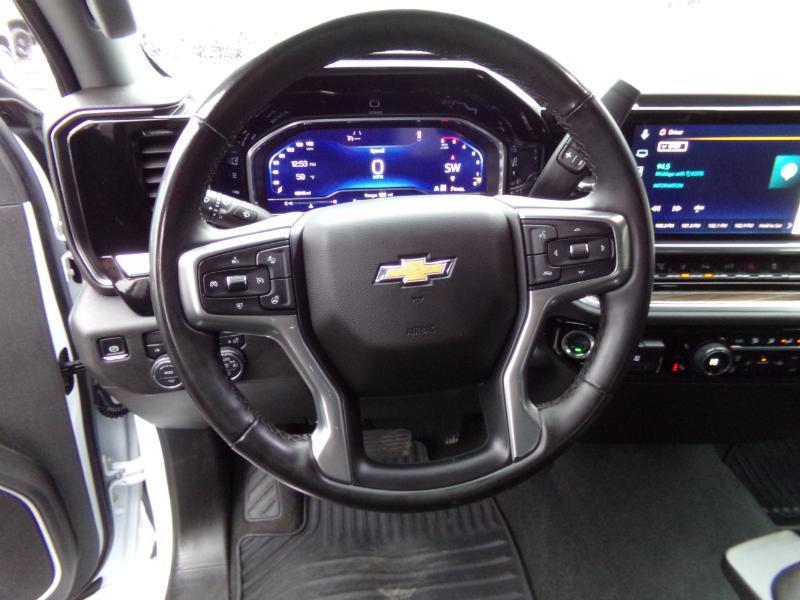 Chevrolet Silverado 3500HD LT Crew Cab Long Box 4WD 2025