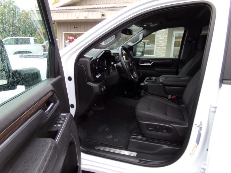 Chevrolet Silverado 3500HD LT Crew Cab Long Box 4WD 2025