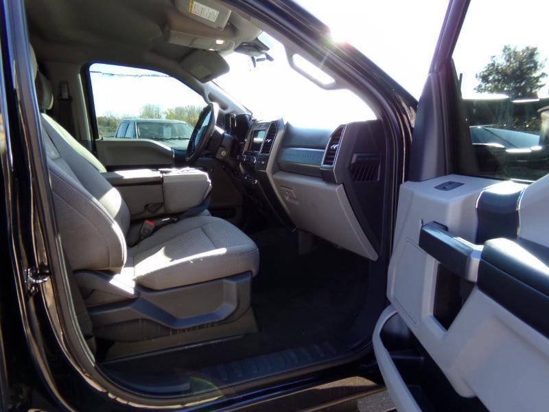 Ford F-250 SD XLT Crew Cab 4WD 2022