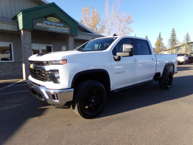 Chevrolet Silverado 2500HD LT Crew Cab Short Box 4WD 2024