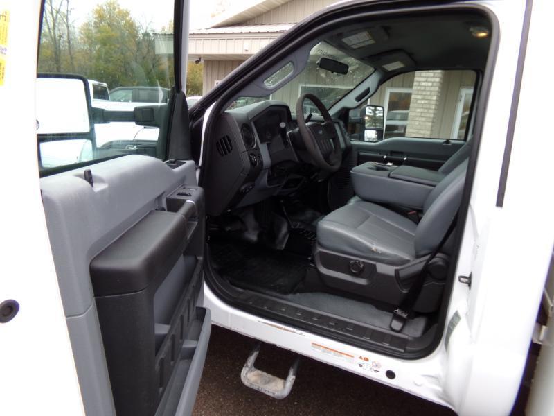 Ford F-450 SD Regular Cab DRW 4WD 2012