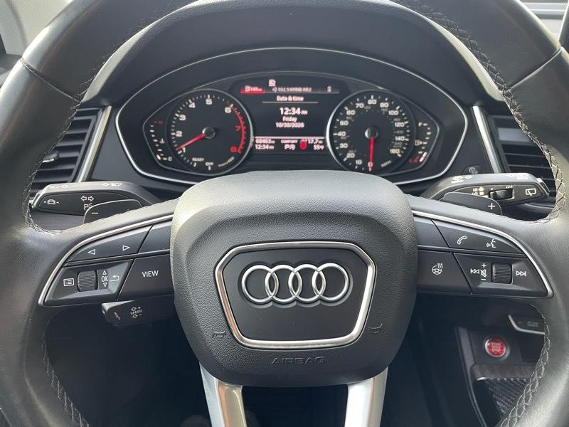 Audi Q5 2.0T Premium quattro 2021
