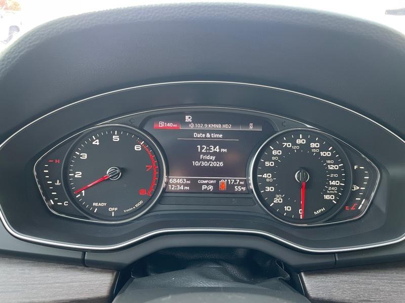 Audi Q5 2.0T Premium quattro 2021