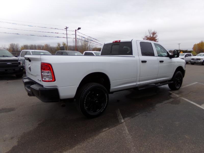 RAM 2500 Tradesman Crew Cab LWB 4WD 2024