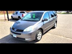 2004 Toyota Sienna  2004 Toyota Sienna