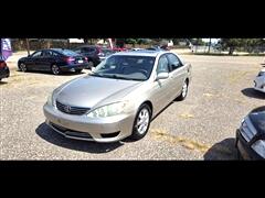 2005 Toyota Camry 