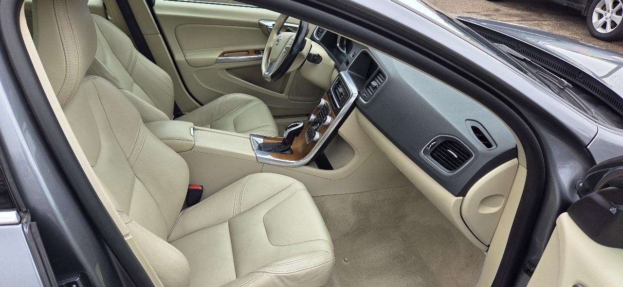 Volvo S60 T5 Drive-E Inscription Platinum FWD 2016