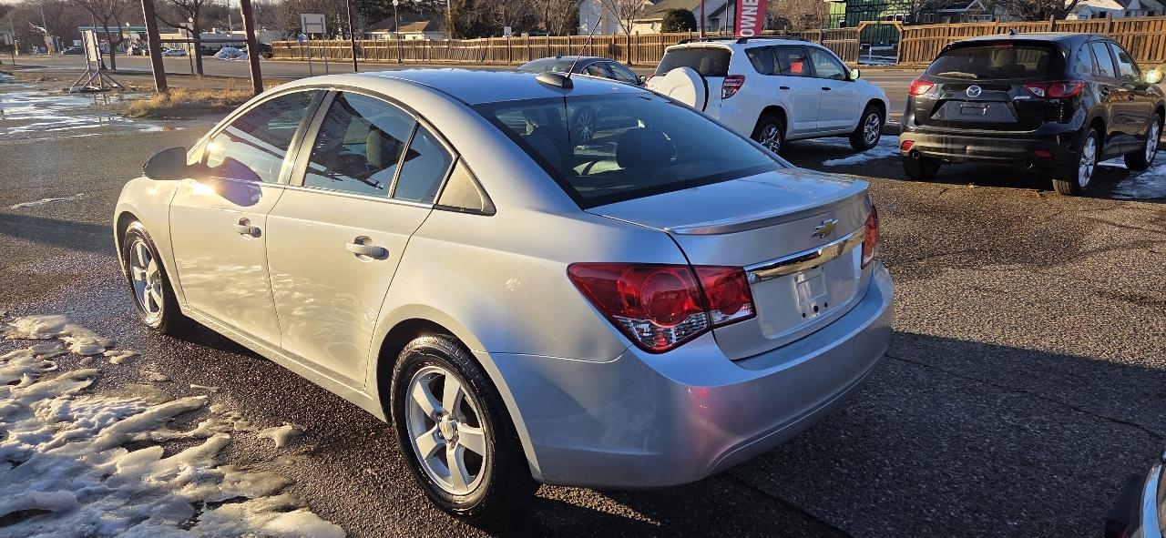 Chevrolet Cruze 1LT Auto 2015