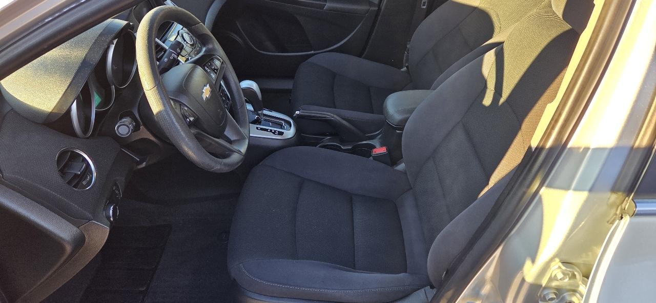 Chevrolet Cruze 1LT Auto 2015