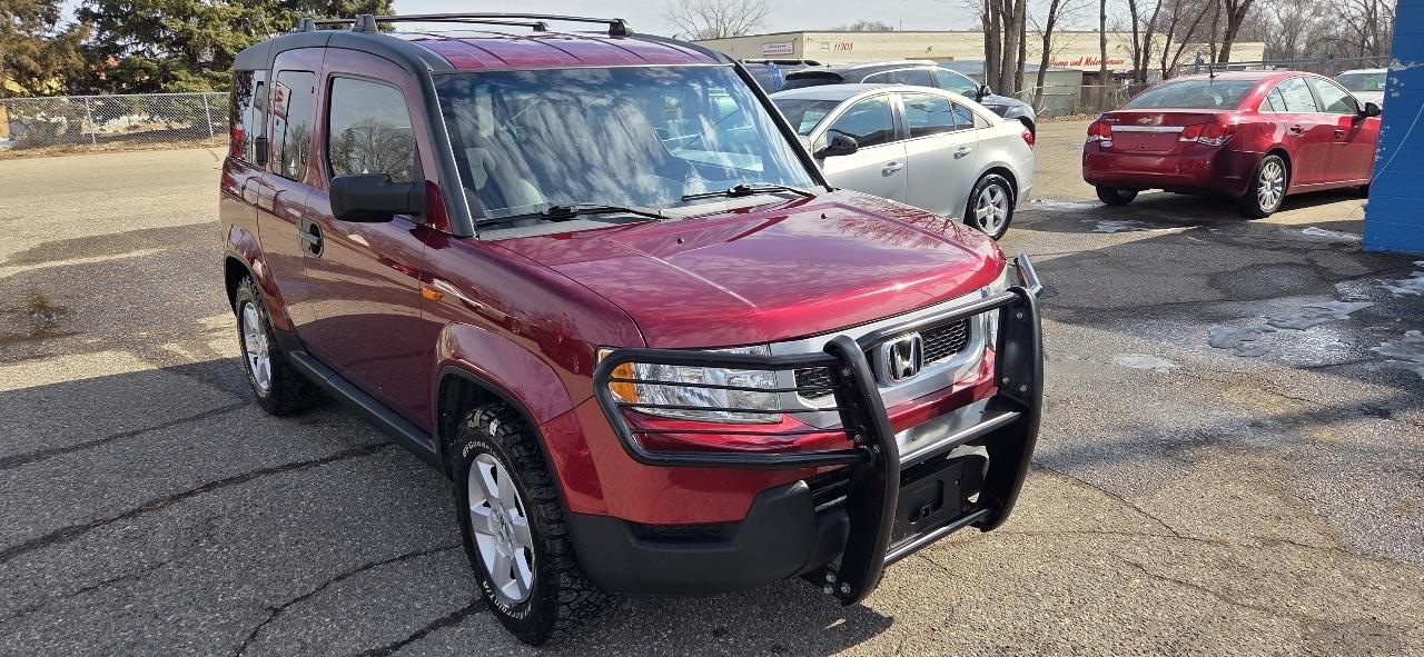 Honda Element EX 4WD AT with Navigation System 2010