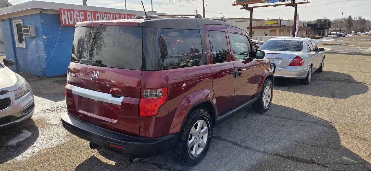 Honda Element EX 4WD AT with Navigation System 2010