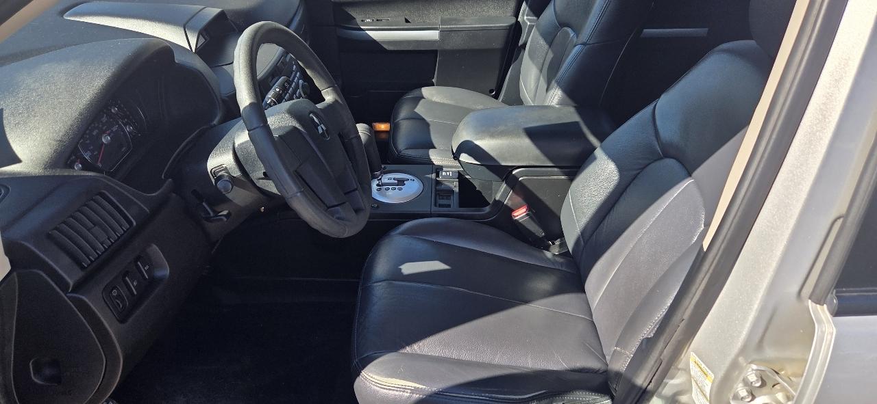 Mitsubishi Endeavor LS AWD 2010