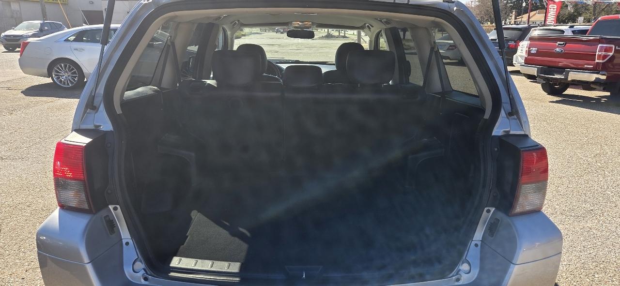 Mitsubishi Endeavor LS AWD 2010