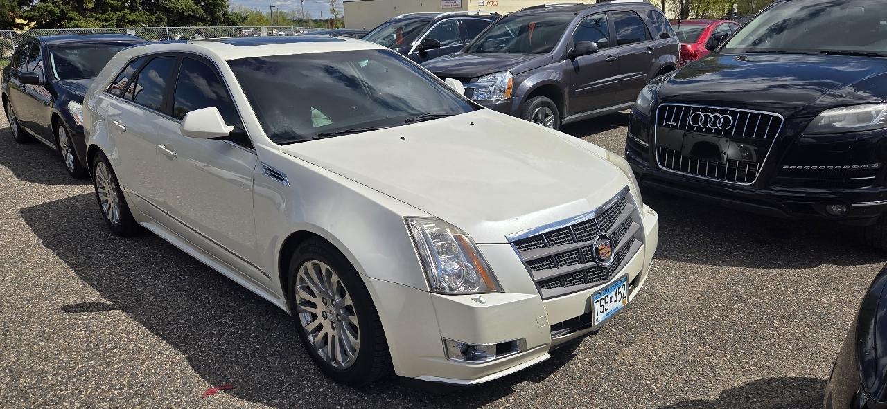 Cadillac CTS Sport Wagon 3.6L Premium AWD w/Navi 2010