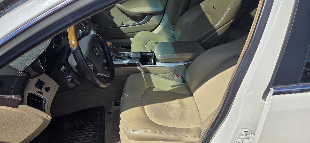 Cadillac CTS Sport Wagon 3.6L Premium AWD w/Navi 2010