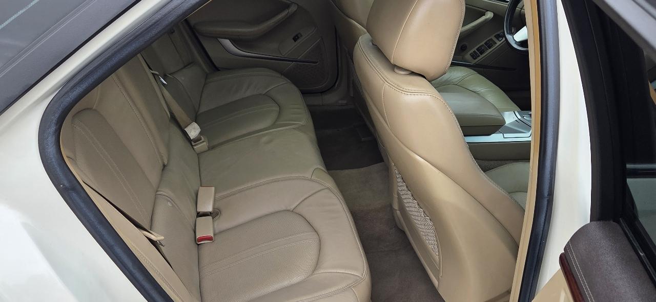 Cadillac CTS Sport Wagon 3.6L Premium AWD w/Navi 2010