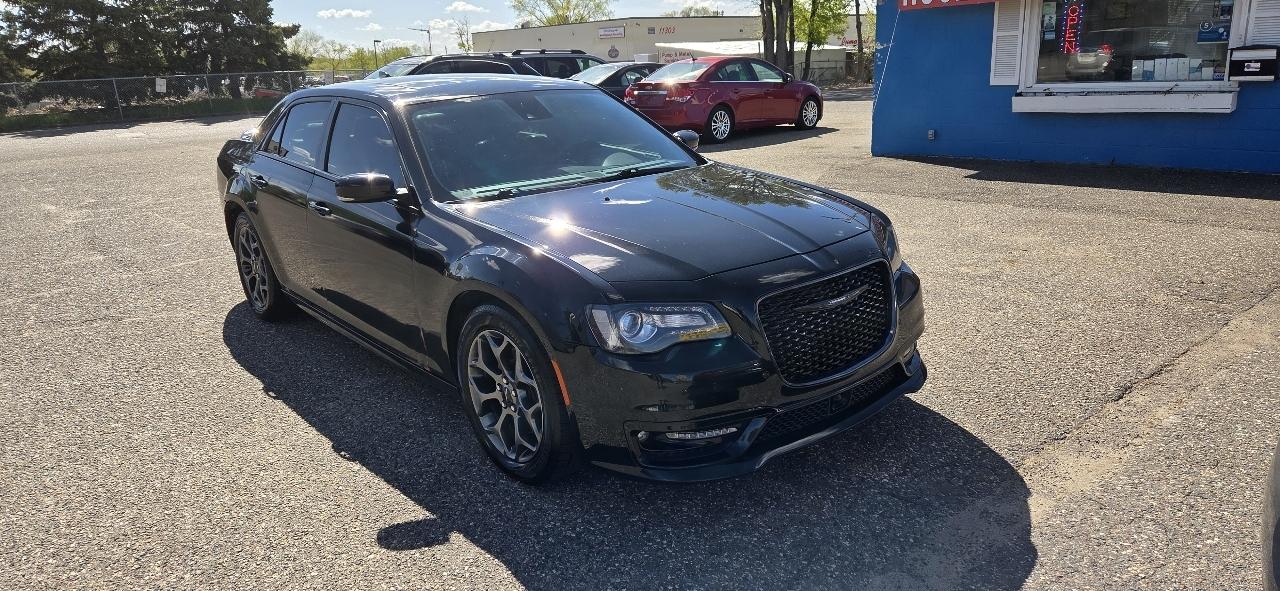 2018 Chrysler 300