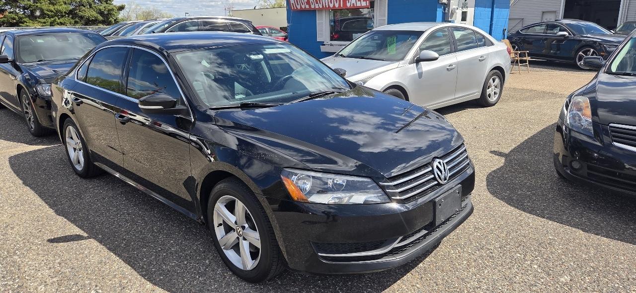 Volkswagen Passat 1.8T Wolfsburg AT 2014