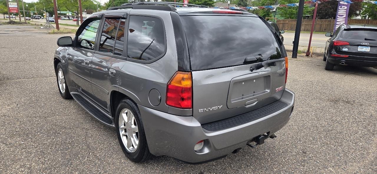 GMC Envoy XL Denali 4WD 2008