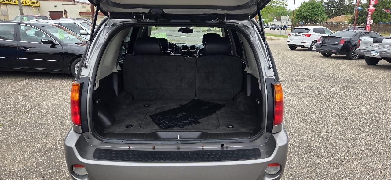 GMC Envoy XL Denali 4WD 2008