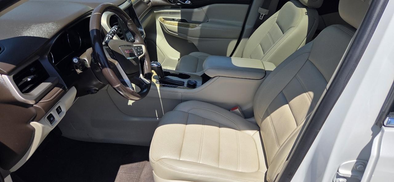 GMC Acadia Denali AWD 2019