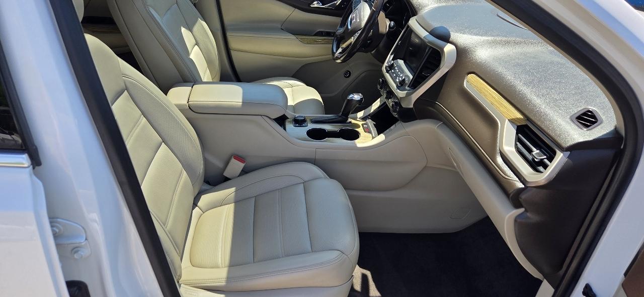 GMC Acadia Denali AWD 2019