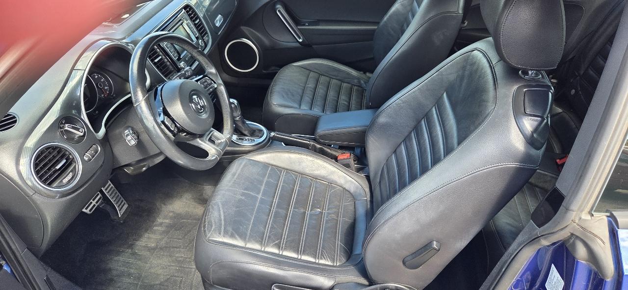 Volkswagen Beetle 2.0T Turbo 2012