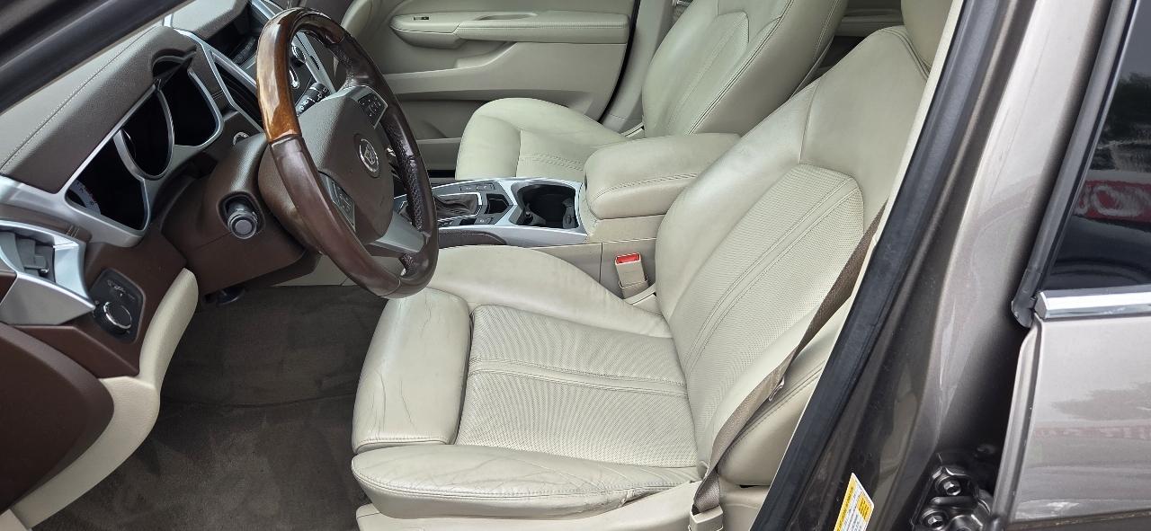 Cadillac SRX Luxury Collection AWD 2011