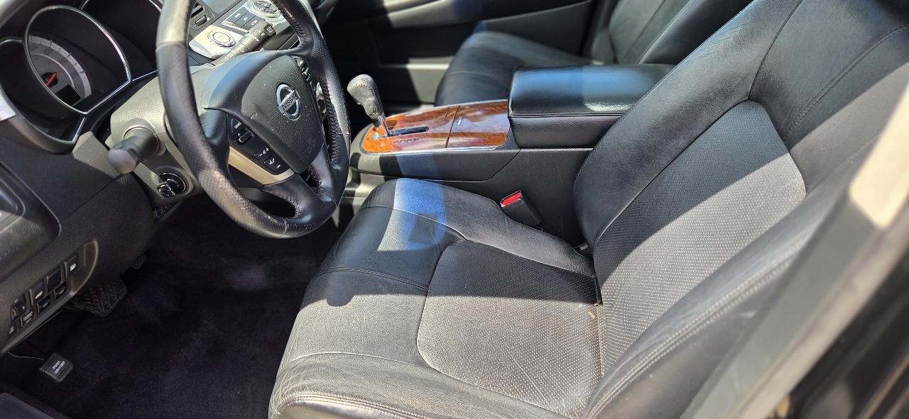 Nissan Murano LE AWD 2009
