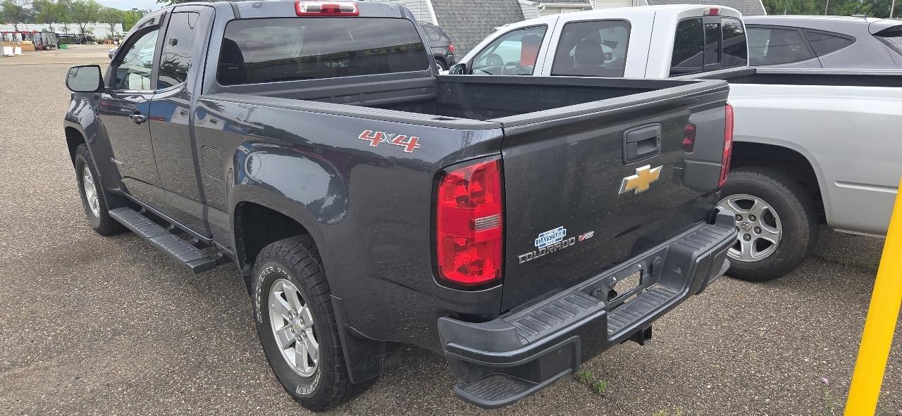 Chevrolet Colorado Work Truck Ext. Cab 4WD 2017