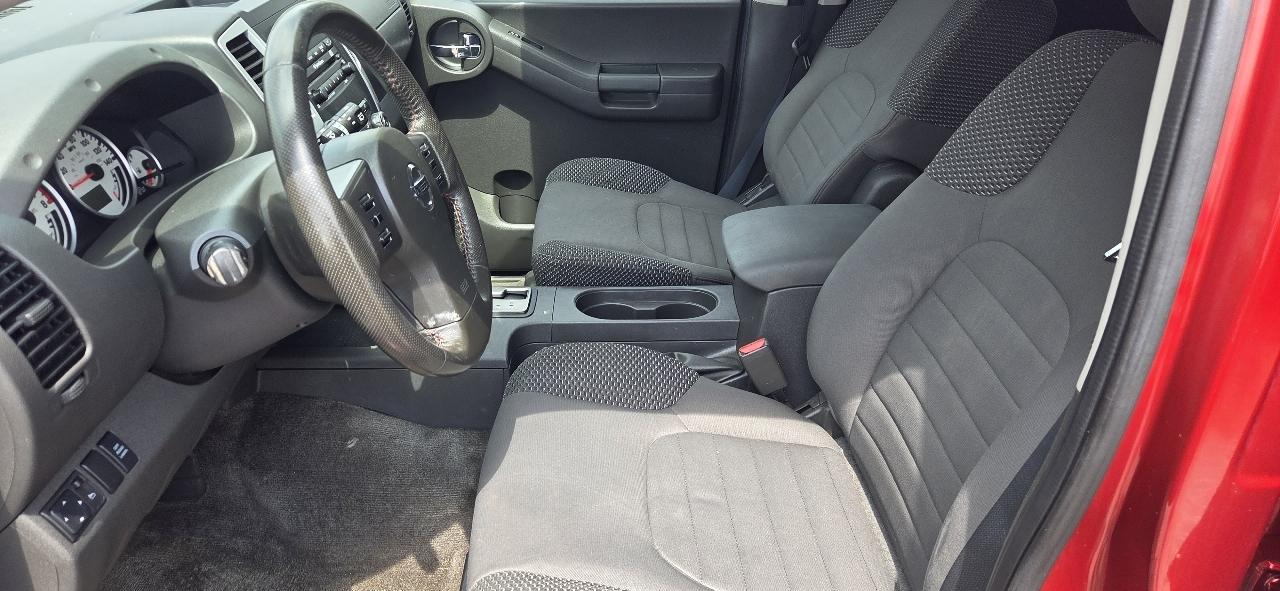 Nissan Xterra X 4WD 2012