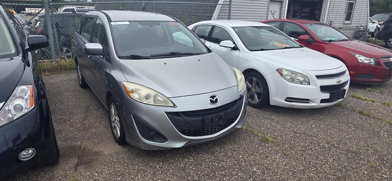 Mazda MAZDA5 Sport 2012