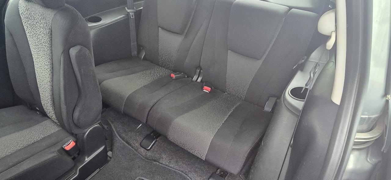 Mazda MAZDA5 Sport 2012