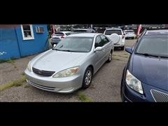 2004 Toyota Camry 