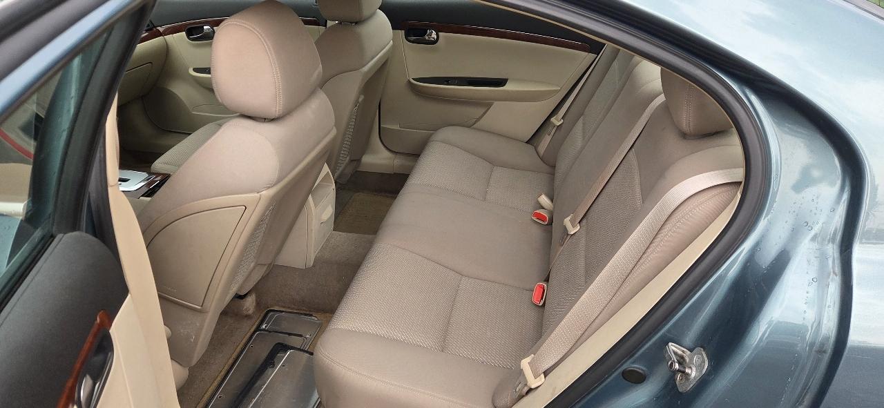 Saturn Aura XE 2009