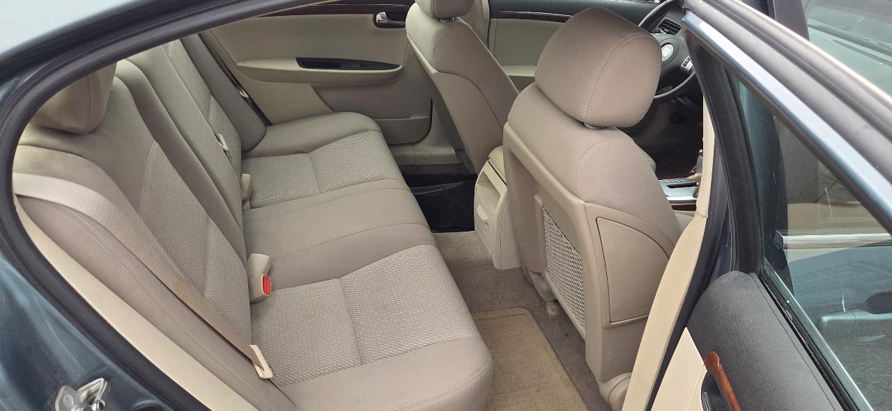 Saturn Aura XE 2009