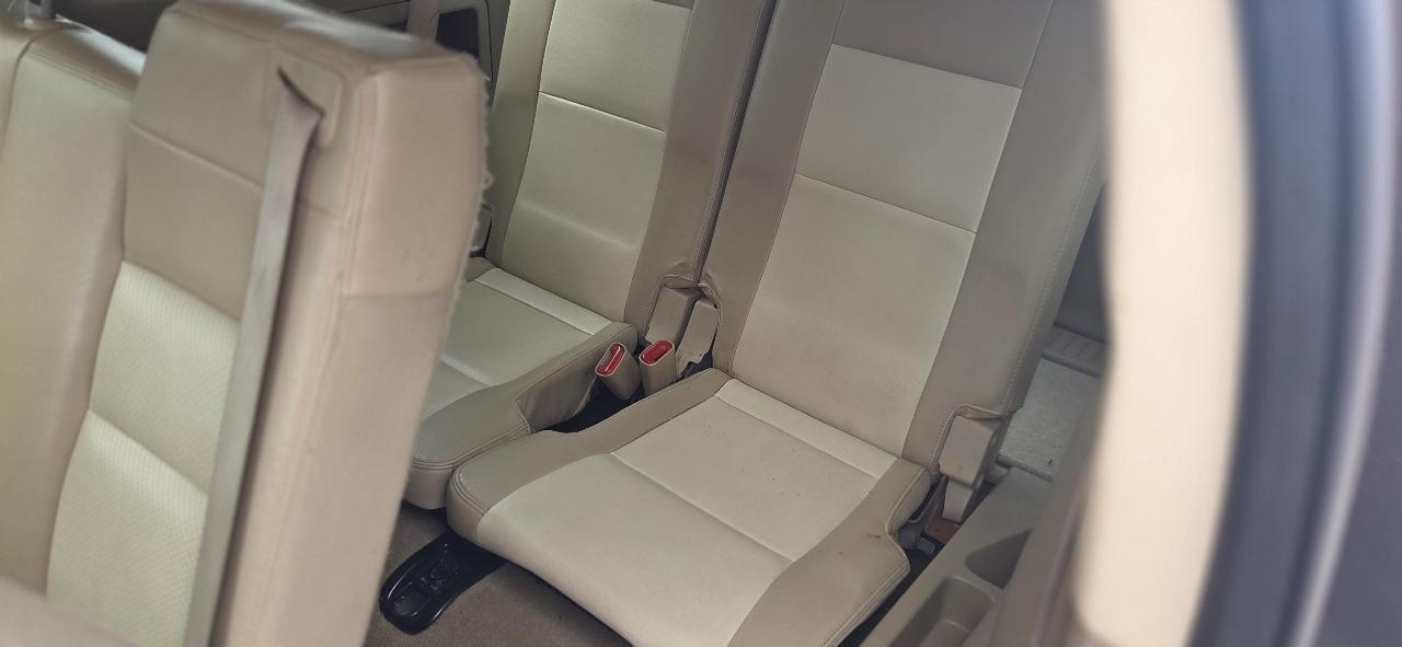 Mercury Mountaineer Base 4.0L AWD 2008