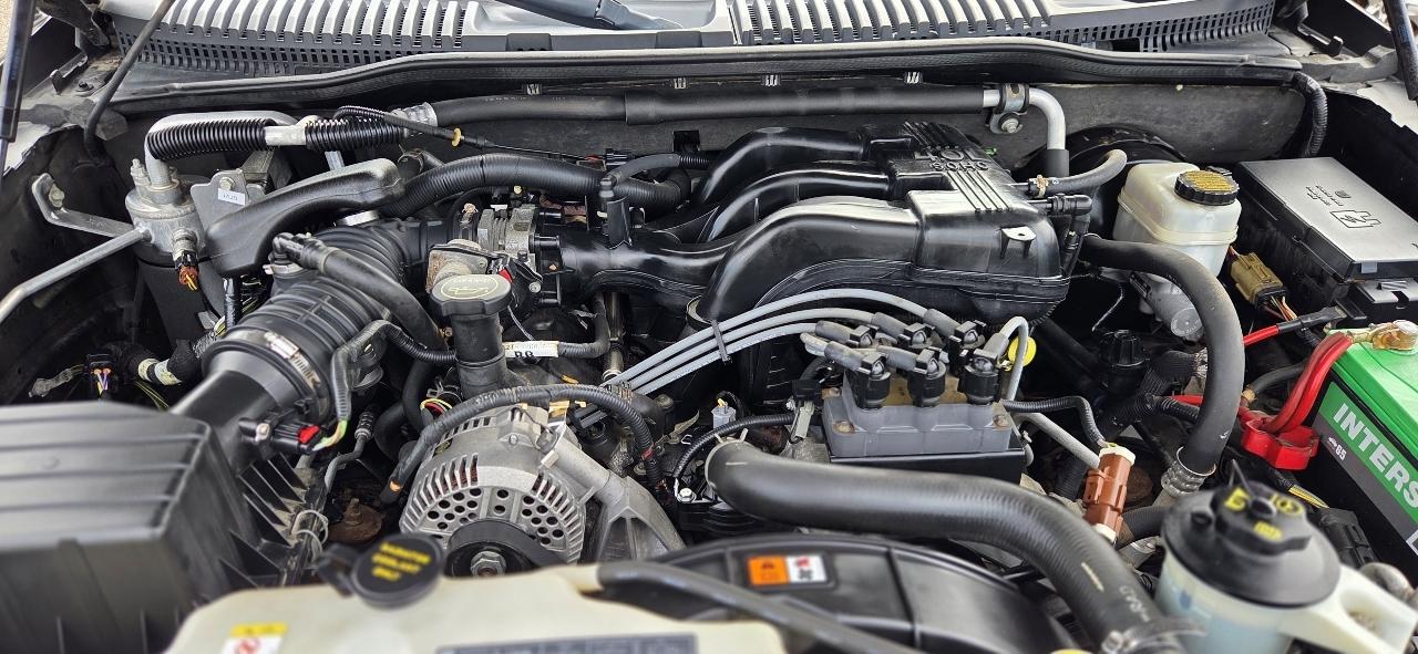 Mercury Mountaineer Base 4.0L AWD 2008