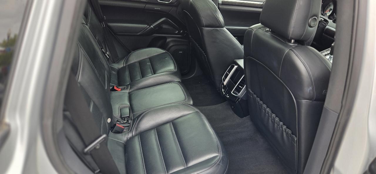 Porsche Cayenne S 2013