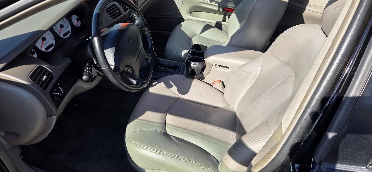 Dodge Intrepid photo 5