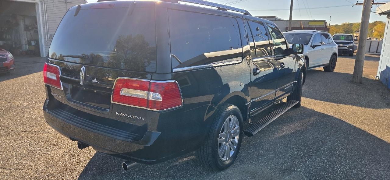 Lincoln Navigator L 4WD 2012