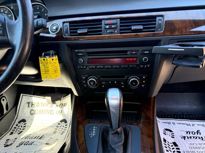 BMW 3-Series 328i xDrive SA 2011