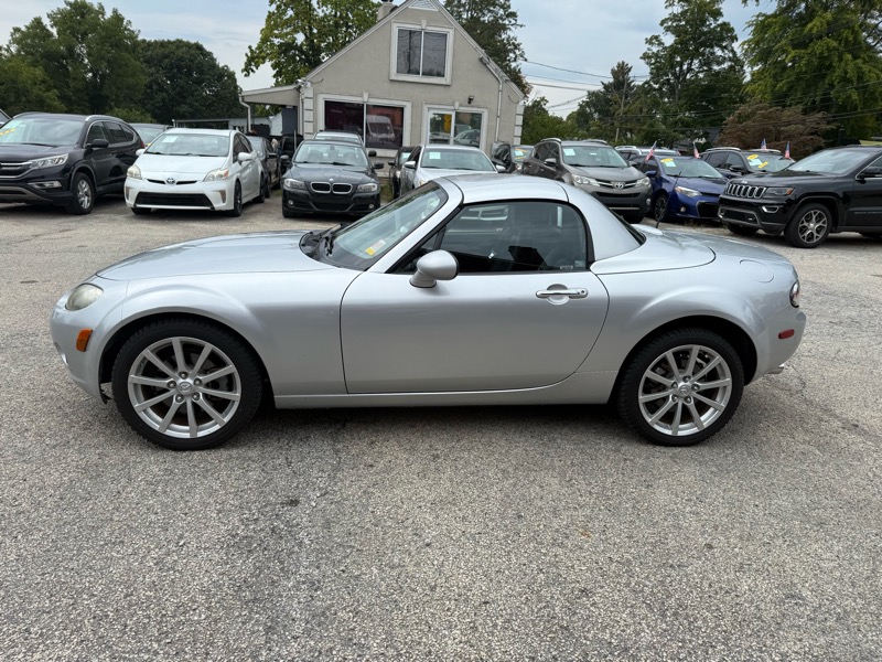 Mazda MX-5 Miata Touring Power Retractable Hardtop 2008