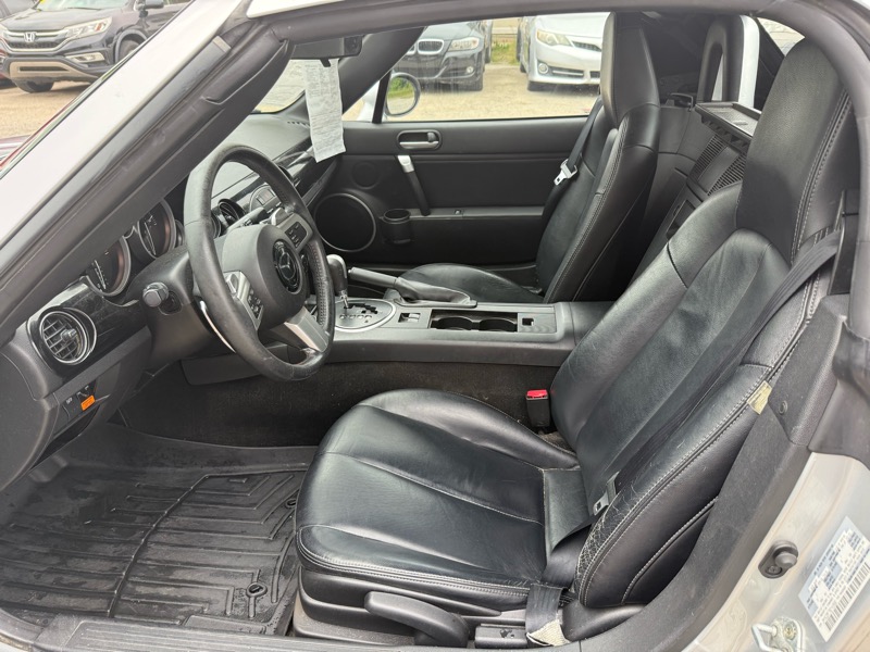 Mazda MX-5 Miata Touring Power Retractable Hardtop 2008